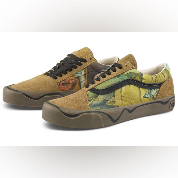 Vans MoMA x Old Skool 'Salvador Dali's The Persistence of Memory' - Picture 1 of 11